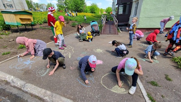 Рисунки на асфальте «Мой город!»