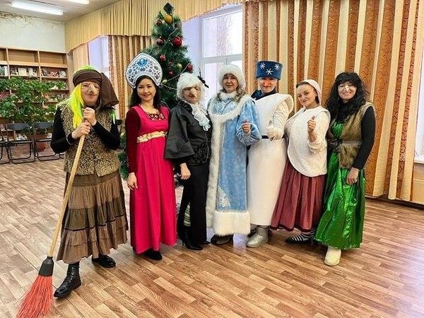 Творческая мастерская «Парад костюмов героев»