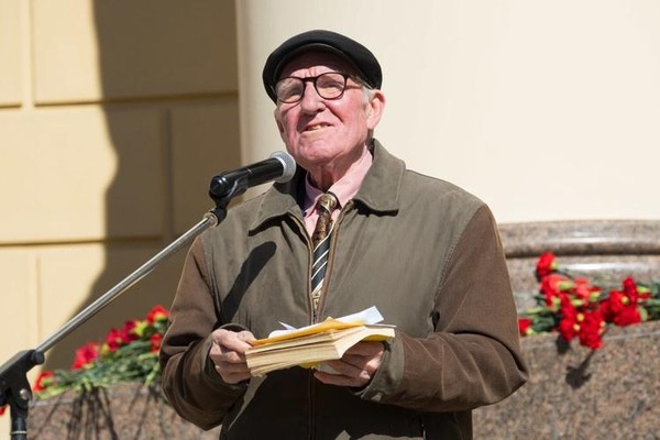 «Признание народа – высшая награда для писателя»