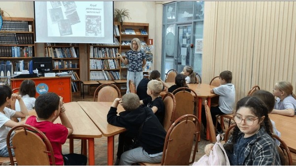 « В шахматном королев-стве»: мастер-класс к Меж-дународному дню шахмат