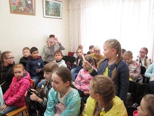 Литературный час «Добрый волшебник Владимир Сутеев»