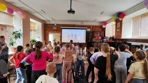 Тематическое развлекательное мероприятие «Мемо-шоу»