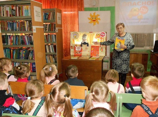 Игровой час «Умные правила для малышей»