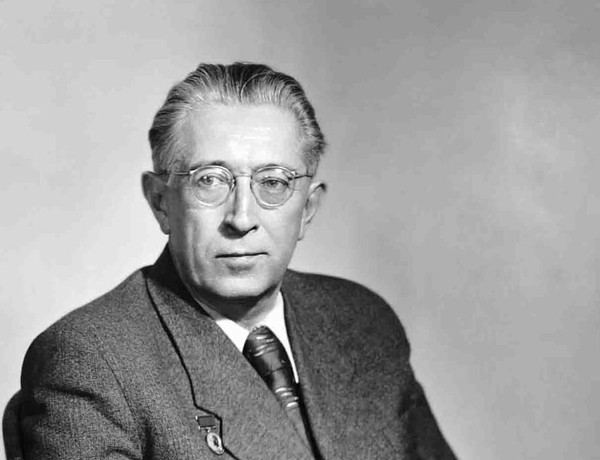 Литературный вечер к 135-летию со дня рождения Лавренёва Бориса Андреевича