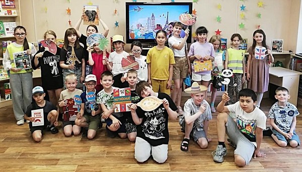 Познавательно-игровая программа «Путешествуем, играя»