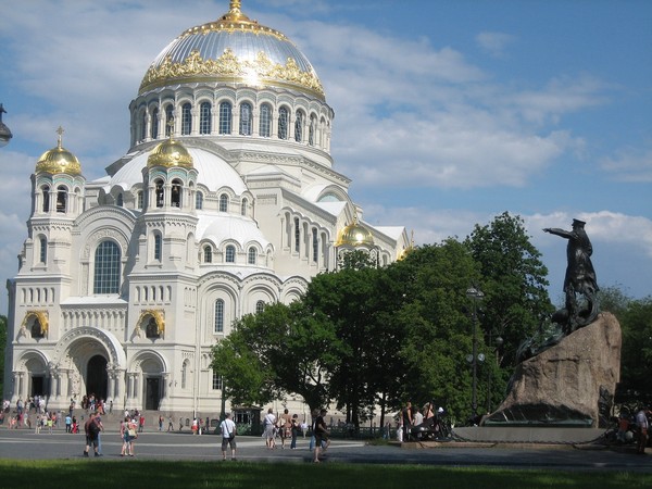 Кронштадт + теплоходная прогулка