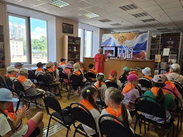 Литературный час «Век литературы и вдохновения»
