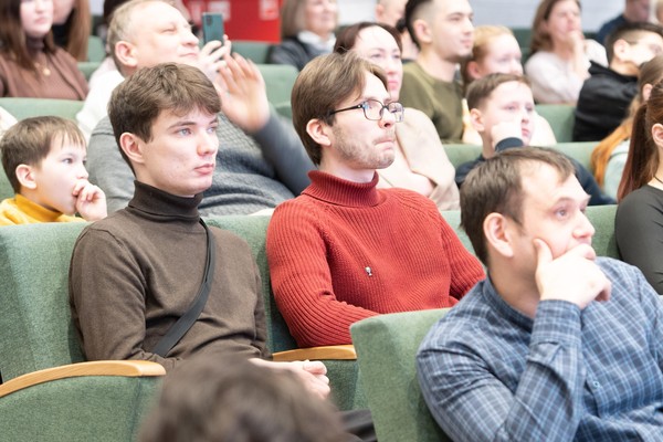 Лекция «От «Атланта» до «Источника»: история противоречивых романов Айн Рэнд»