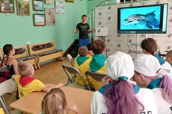 Экологический час «Властелины морских глубин»