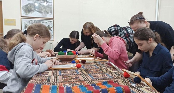 Мастер-класс «Ковроткачество традиционное и современное искусство Дагестана»