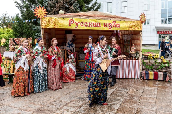 Народное гулянье «Тюмень мастеровая»