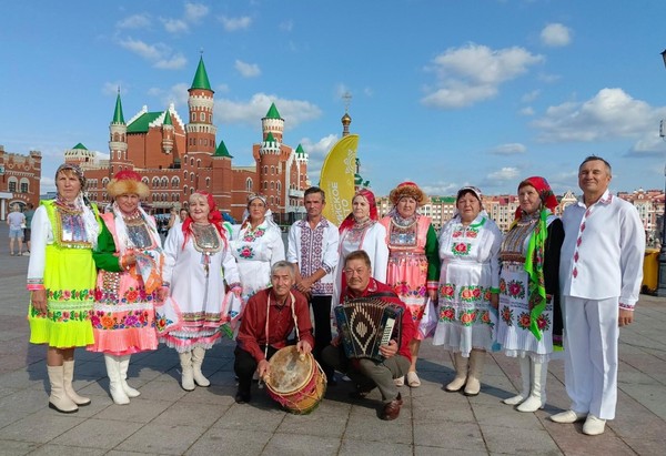 Сольный концерт фольклорного ансамбля «Весела сем»