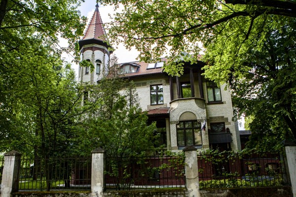 Амалиенау