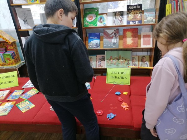 Час настольных игр «Игротека на столе»