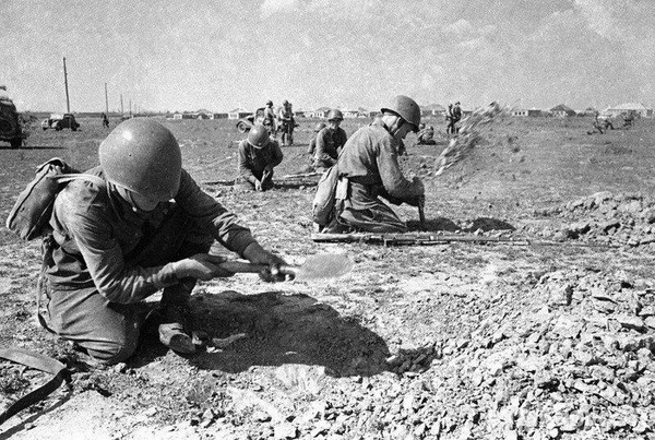 Тематическая встреча «Саперы в Харькове.»
