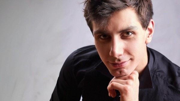 Концерт Константина Хачикяна
