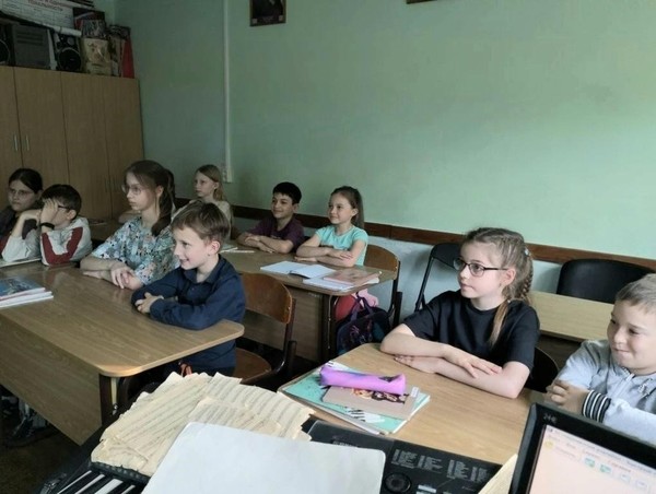 «Необычный праздник»