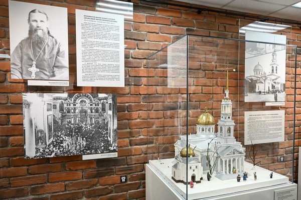 Выставка «Главная улица Кронштадта»