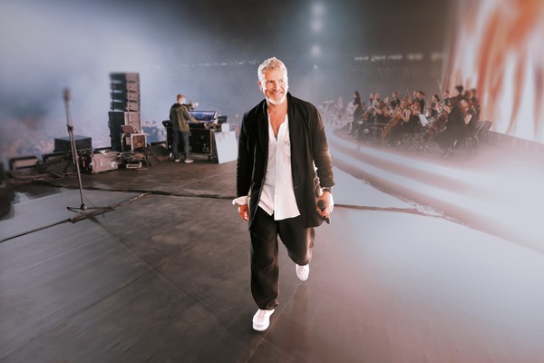 Леонид Агутин