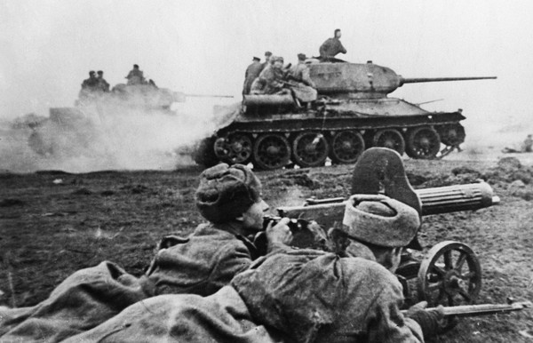 Экскурсия по выставке «День, изменивший мир»