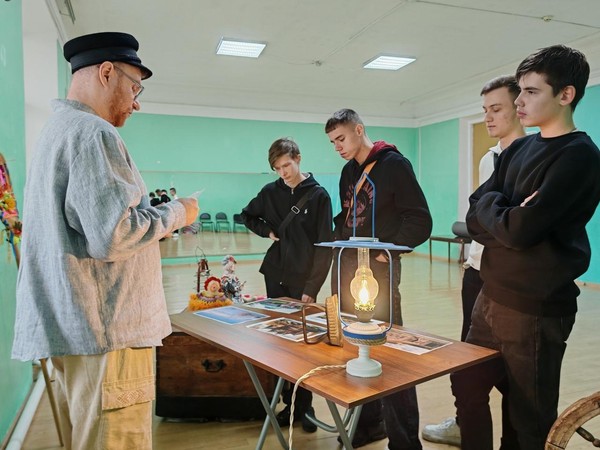 Развлекательная программа «В поисках древних традиций»
