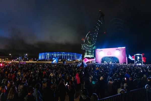 Пари Фест. Дневная программа