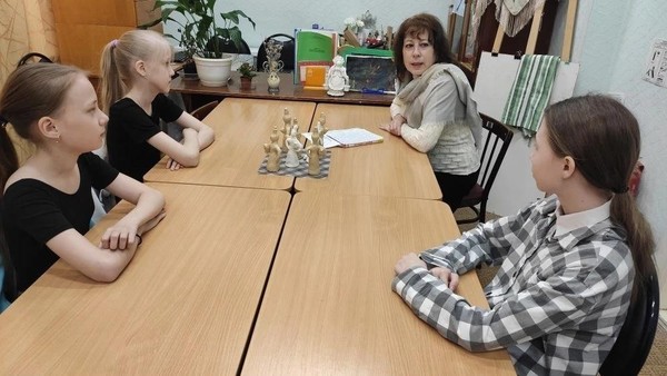 Игра-фантазия «Путешествие на зонтике»
