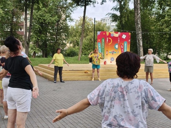 Занятие по спортивной зарядке «Доброе утро, Дербышки!»