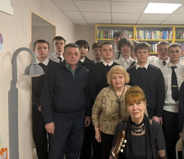 Программа «Флаг наш – символ доблести и народной гордости»