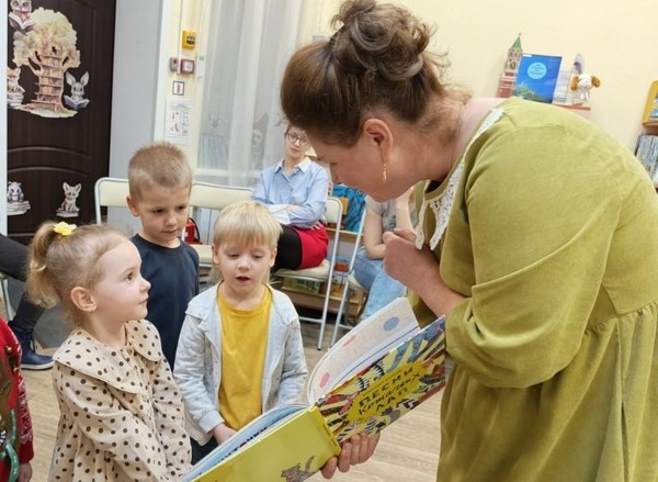 Литературное знакомство «Уроки вежливости с героями книг»
