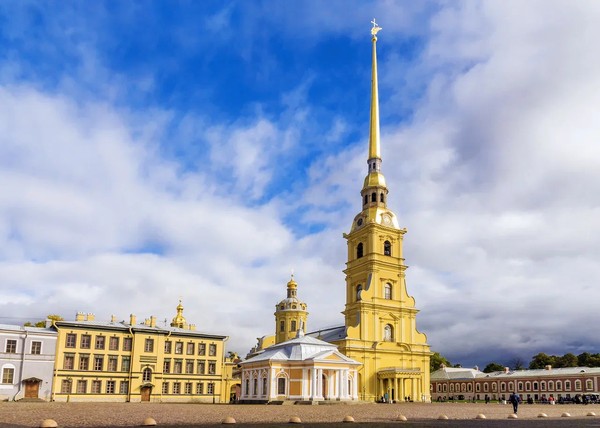 Большая обзорная экскурсия по Санкт-Петербургу с посещением крейсера «Аврора»