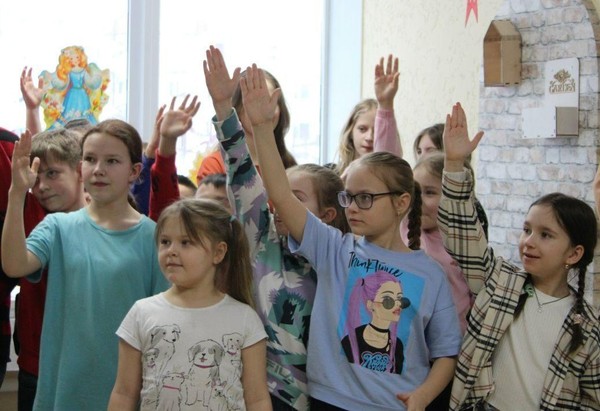 Фольклорный праздник «Яблочные веселинки»