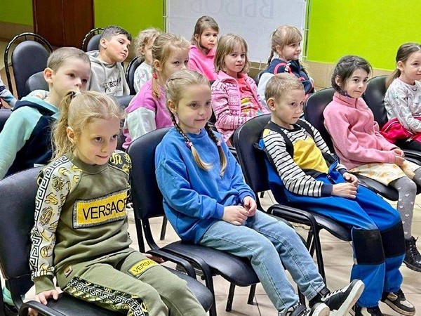 Интерактивная игра ко Дню Государственного флага России «Гордо реет флаг России»