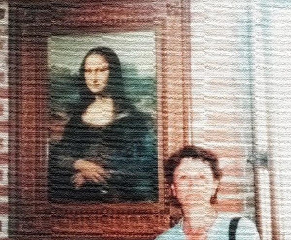 Mona Lena: вернисаж по-соседски
