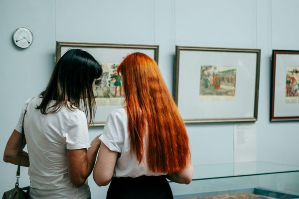 Лекция «Сшей мне, матушка, красный сарафан»