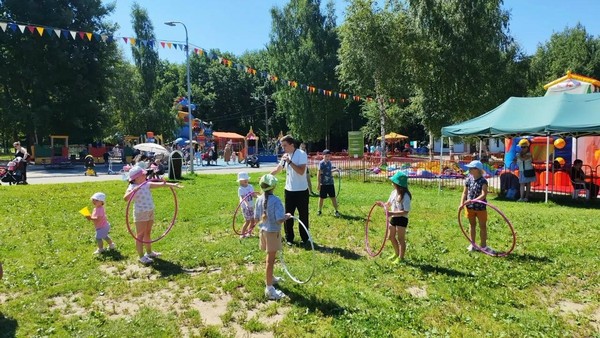 «Дружная семья»