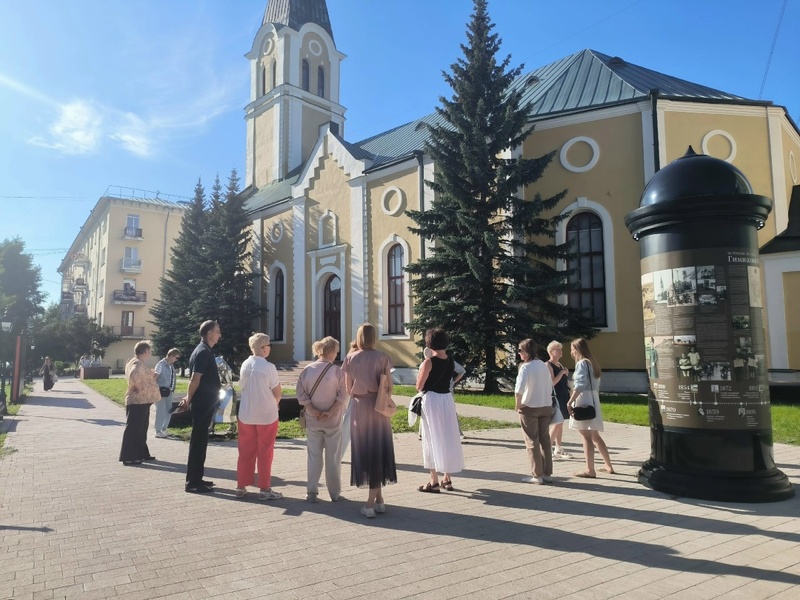 На английский чай в немецкую слободу