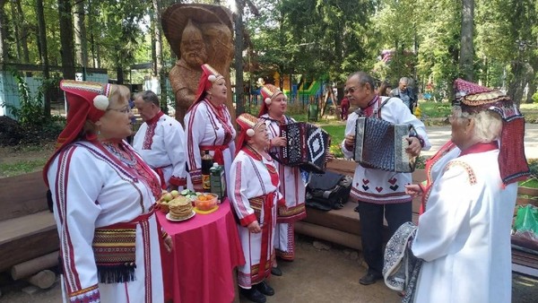 Межнациональный праздник нового урожая «Нас объединяет русская душа»
