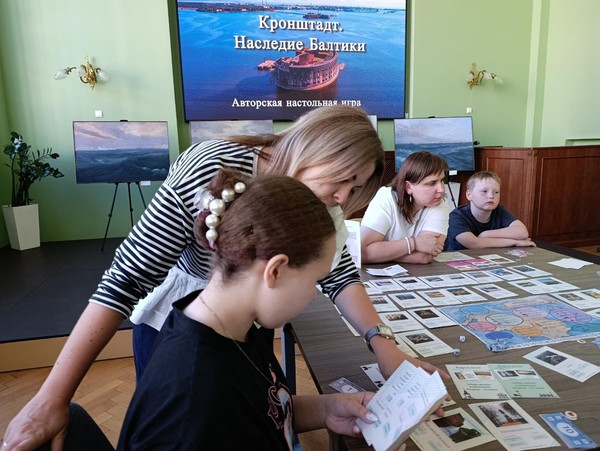 Настольная игра «Кронштадт: наследие Балтики»