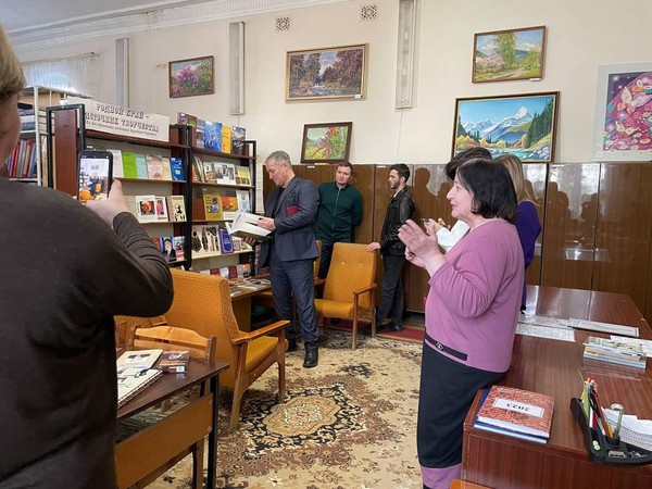 Гражданско–патриотический час «Сообщение о Дне государственного флага России»