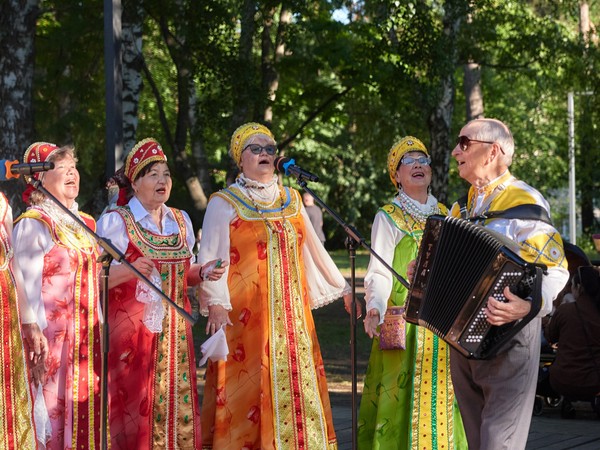 Концерт ко Дню Российского флага