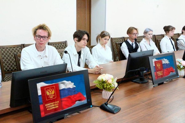 Тематическое мероприятие, посвященное Дню Государственного Флага РФ