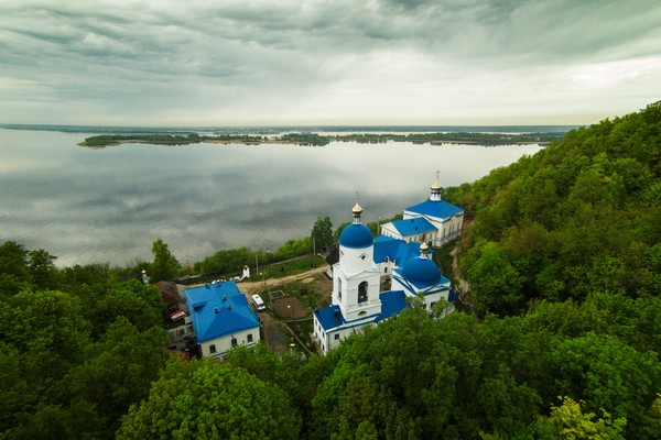 В Свияжск и Раифский монастырь (автобус + теплоход)