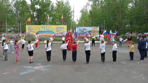День поселка Аэропорт «Дом под солнцем»