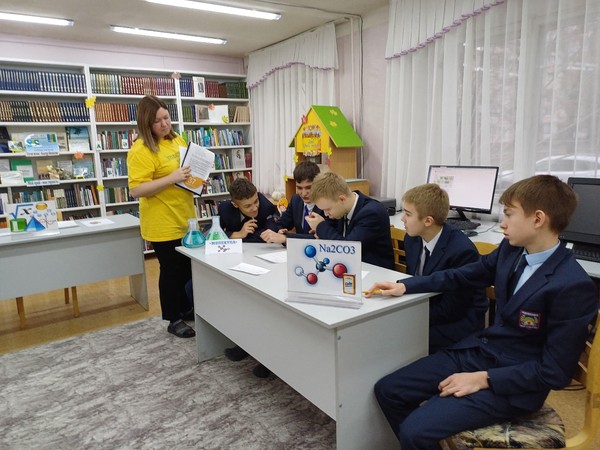 Информ-минуты «Новые страницы: знакомство с книгами»