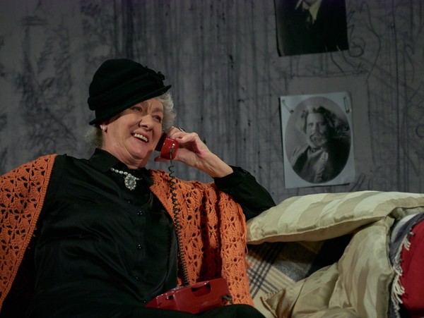 Елена Липец
