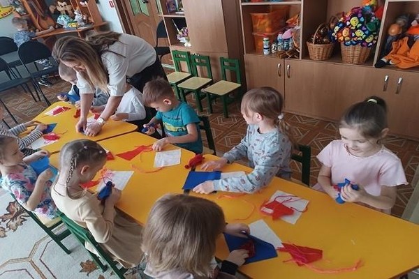 Познавательный час «Отдарок на подарок»