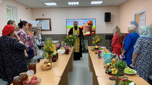«Август праздник припас – трижды празднуем Спас», фольклорный праздник