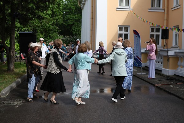 «Городские Танцевальные Веранды»