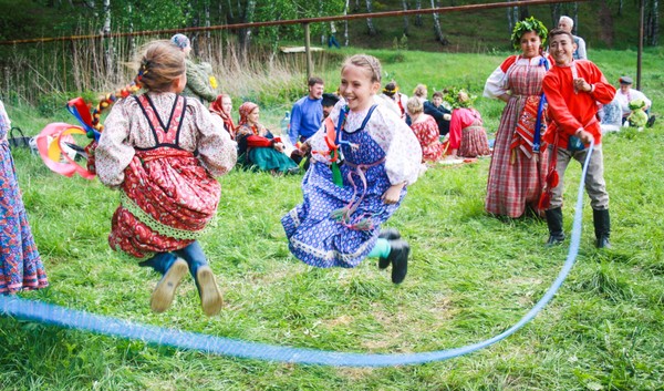 Этнографическая программа «Сказки на траве»